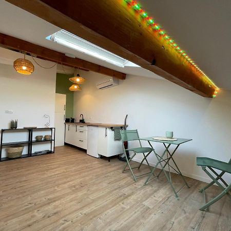 Chaleureux Studio Mansarde - Coeur De Ville De Sète Eksteriør bilde